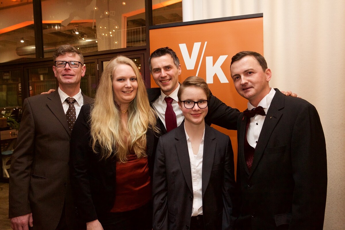 Michael Völsen, Anne Papen, Robert M. Dadanski, Swenja Lorenz & Adrian Jonas (v. l. n. r.) auf dem Jahresempfang 2018 des VK Bremen